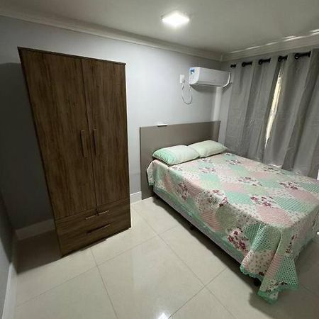 Aparto Canto Da Praia /40M D Mar Apartment บอมบินญัส ภายนอก รูปภาพ