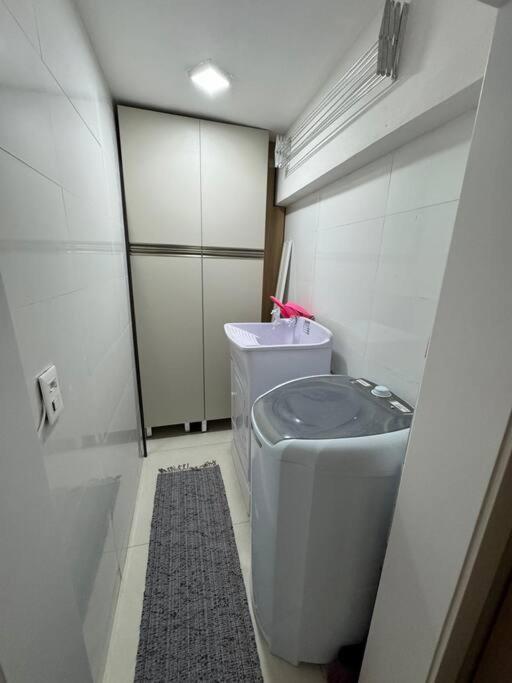 Aparto Canto Da Praia /40M D Mar Apartment บอมบินญัส ภายนอก รูปภาพ